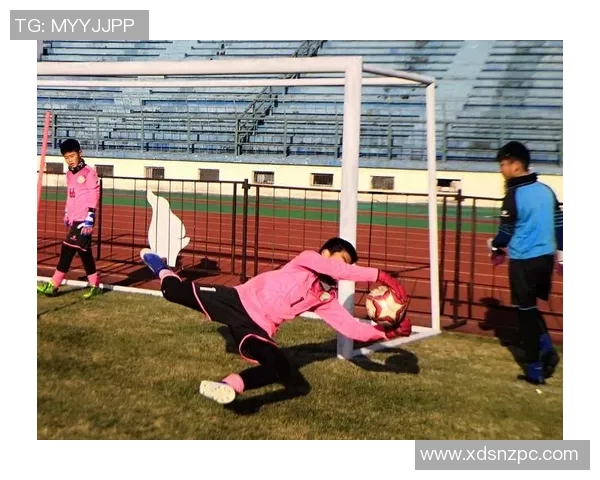 小孩心目中的足球偶像那些闪耀的明星名字与他们的故事